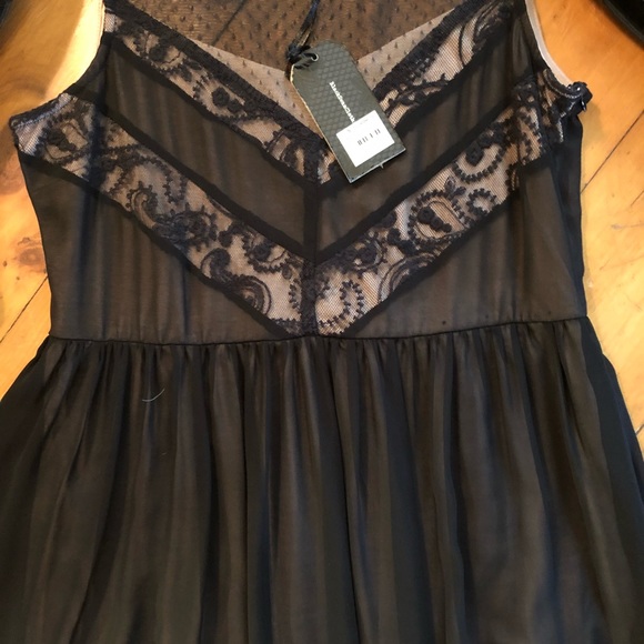 Black Swan Dress - Picture 8 of 8